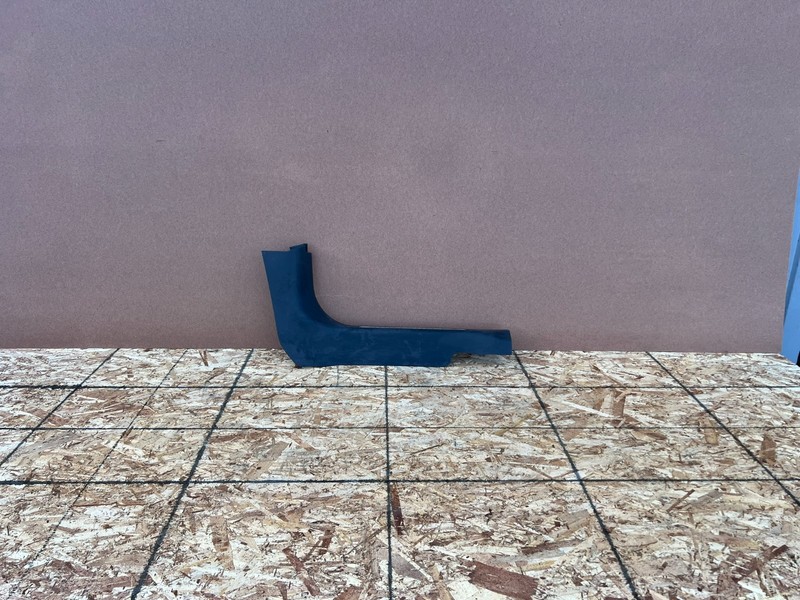 FORD MUSTANG MACH-E 21-26 OEM FRONT RIGHT PASSENGER SCUFF PLATE DOOR SILL BLACK