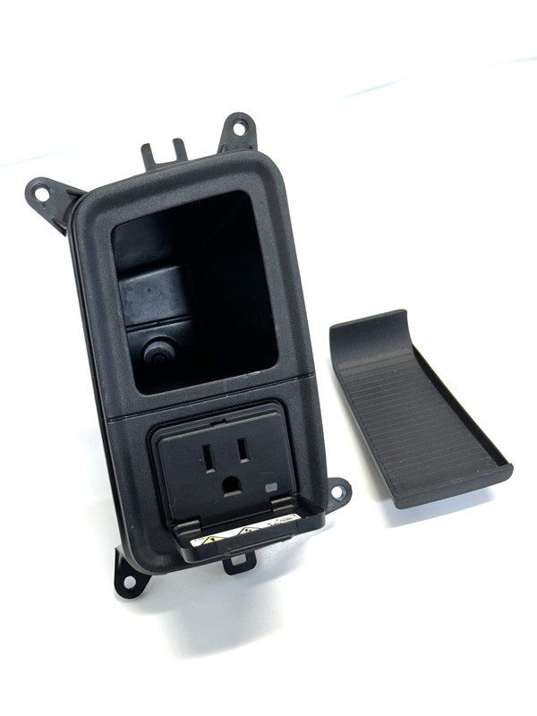 ✅ 2013-2024 RAM 1500 2500 3500 OEM INVERTER POWER OUTLET BEZEL 115V / 150W Mopar