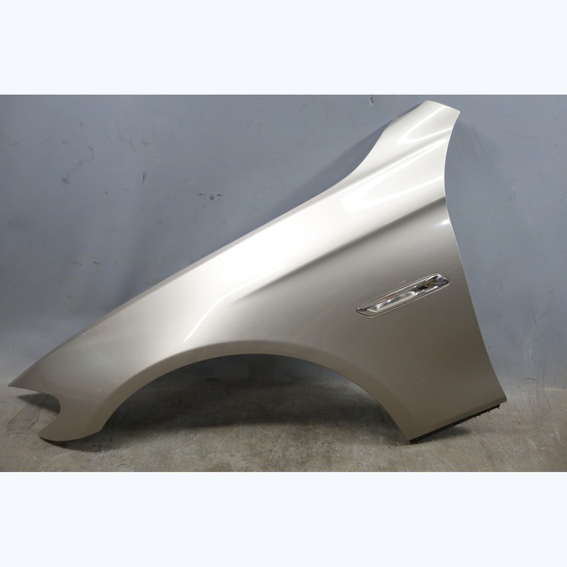 Damaged 2011-2016 BMW F10 5-Series Sedan Left Aluminum Fender Kashmir Silver OEM