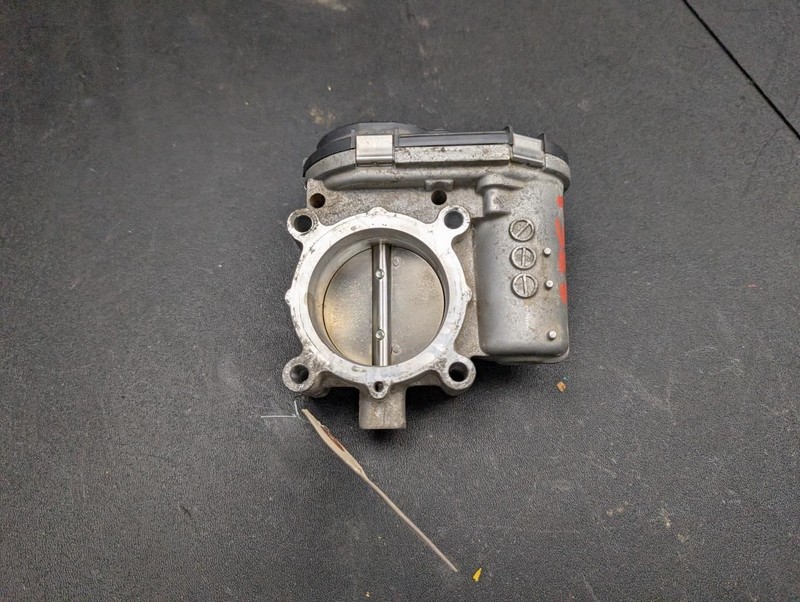 Throttle Body 2022 Mercedes Sprinter 2500 2701410025 2019 2020 2022 2023