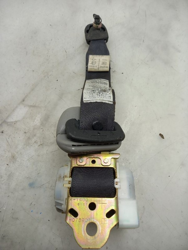 04 TOYOTA RAV 4 REAR DRIVER LEFT SEAT BELT GRAY-FA11