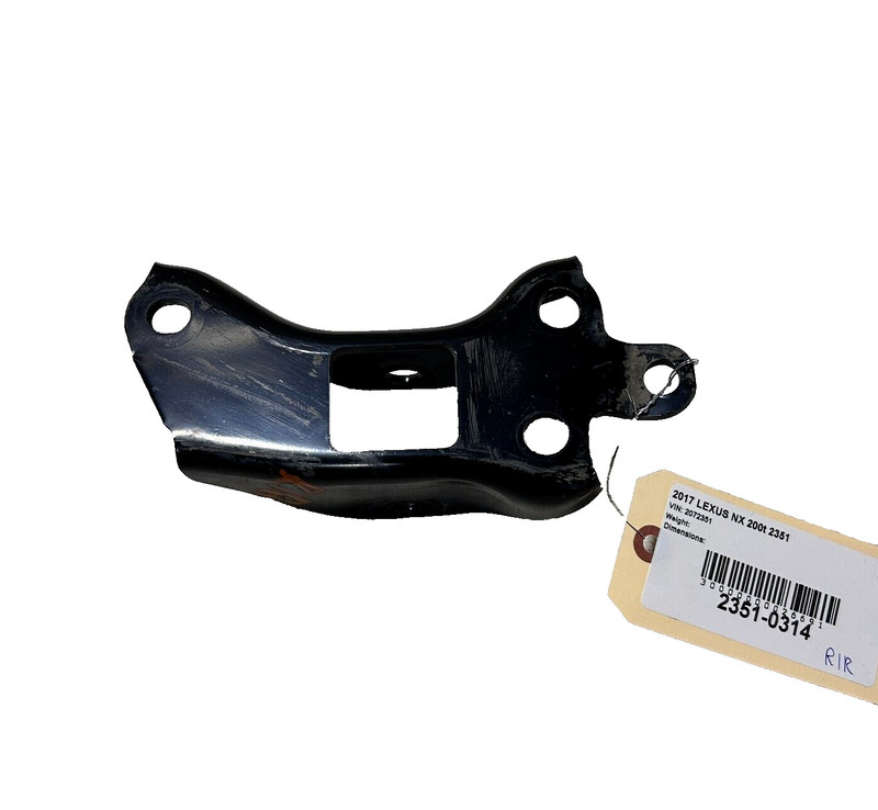 2015-2017 LEXUS NX200T REAR RIGHT PASSENGER TRAILING CONTROL ARM BRACKET OEM