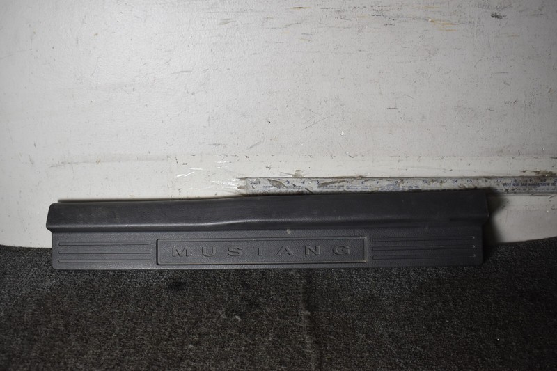2014 Ford Mustang Front Left Side Lower Trim Cover Panel 4R336313201BM OEM