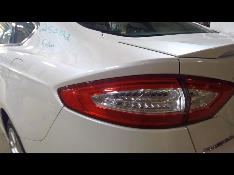 Driver Tail Light Quarter Panel Mounted LED Energi SE Fits 13-16 FUSION 1683963