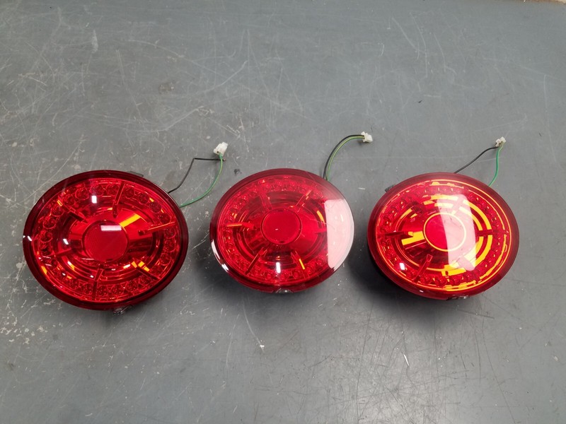 2010 Chevy Corvette C6 Grand Sport Tail Light Partial Set #4361 Y5