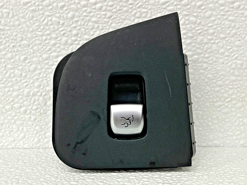 ⭐19-23 MERCEDES AMG GT43 GT53 GT63 TRUNK RELEASE SWITCH FRONT LEFT OEM LOT2434