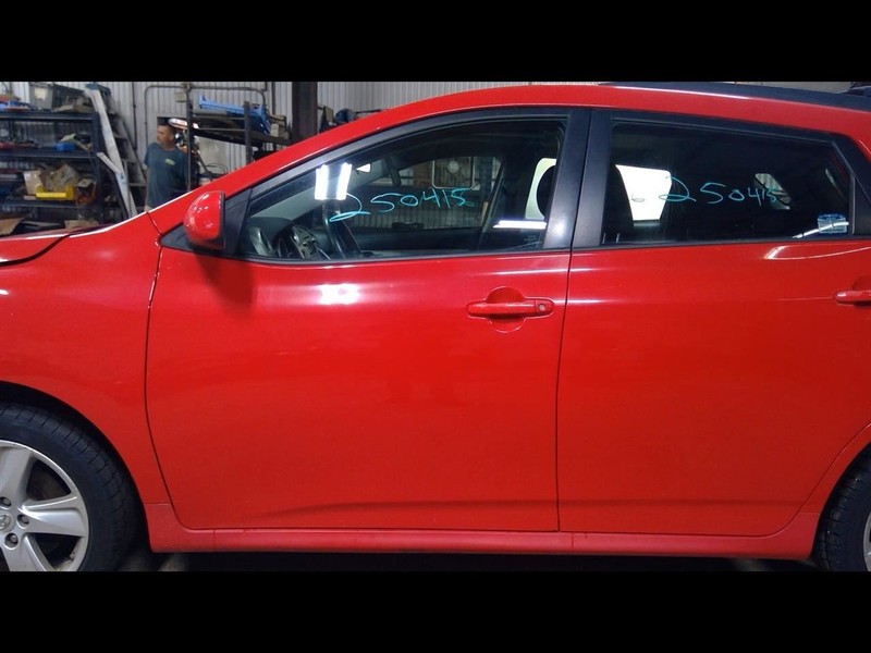 Driver Front Door Canada Market Electric Windows Fits 09-14 MATRIX 1678703