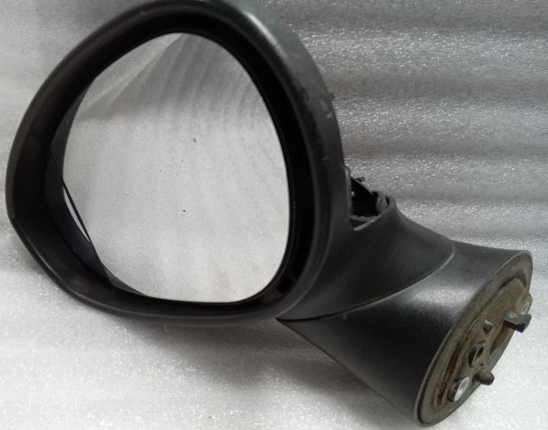 2012-2017 Fiat 500 LH Front Door Mirror w/ Blind Spot Mirror Glass Black 50858 A