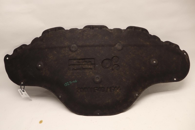2020-2023 BMW M235I GRAN COUPE F44 BONNET HOOD INSULATION PAD COVER OEM