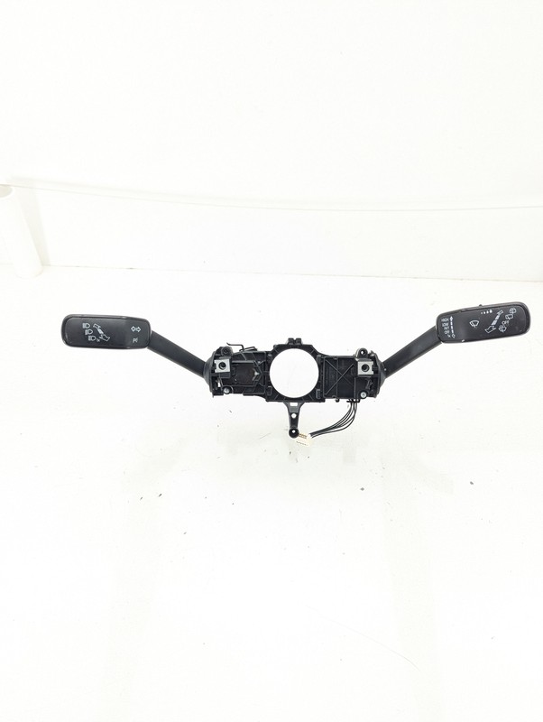 19-20 VOLKSWAGEN ATLAS Turn Signal Windshield Wiper Switch 5Q1953521M