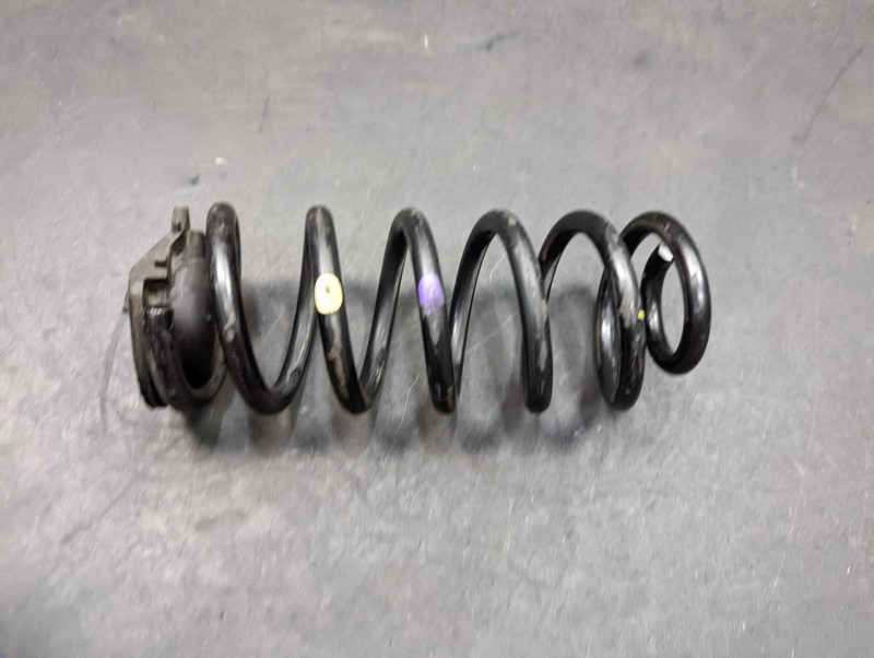 Rear Right Coil Spring 2020 Mazda CX-9 TK48-28-011D 2016 2017 2018 2019 2021