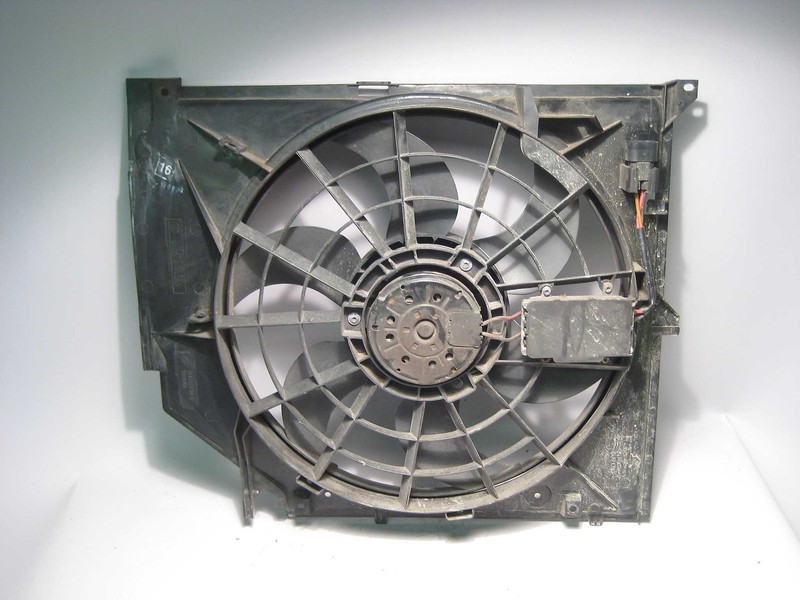 BMW E46 Electric Engine Cooling Radiator Fan Hi-Speed ONLY OEM USED 1998-2006