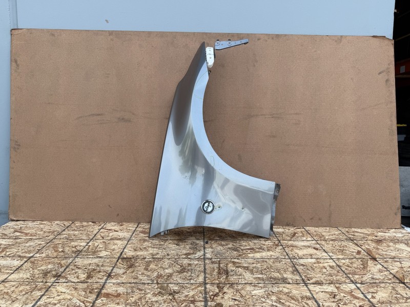 NISSAN 370Z 2009-2021 OEM RIGHT PASSENGER FENDER ASSEMBLY (SILVER)