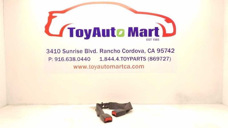 05 06 07 08 09 10 SCION TC FRONT CENTER MOUNTED SEAT BELT BUCKLE ASSEMBLY