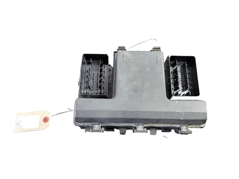 2018-2021 Ford Edge Engine Fuse Relay Junction Box 2.0L FWD OEM K2GT-14D068-BB