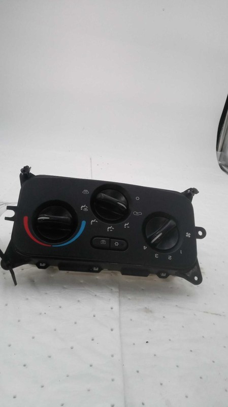 Used A/C Selector Switch fits: 2006 Jeep Liberty w/AC Grade B