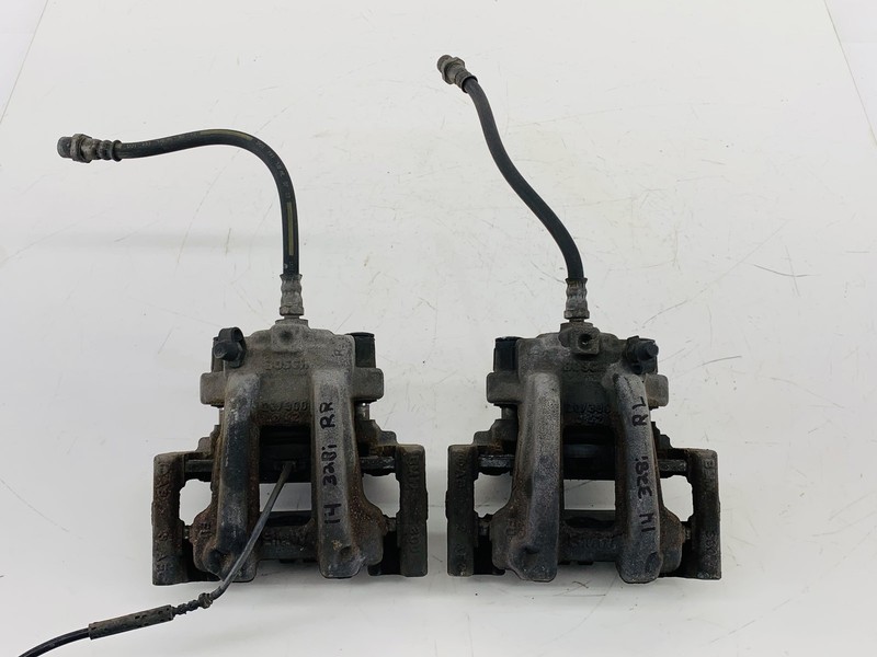 12-16 BMW 328I F30 RWD REAR RIGHT & LEFT SIDE ABS BRAKE CALIPER SET OF 2 OEM
