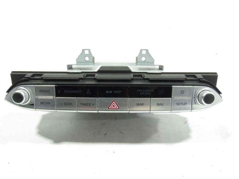 18-23 Kia Stinger GT1 2019 Dash Player Radio Receiver Control Module Unit |
