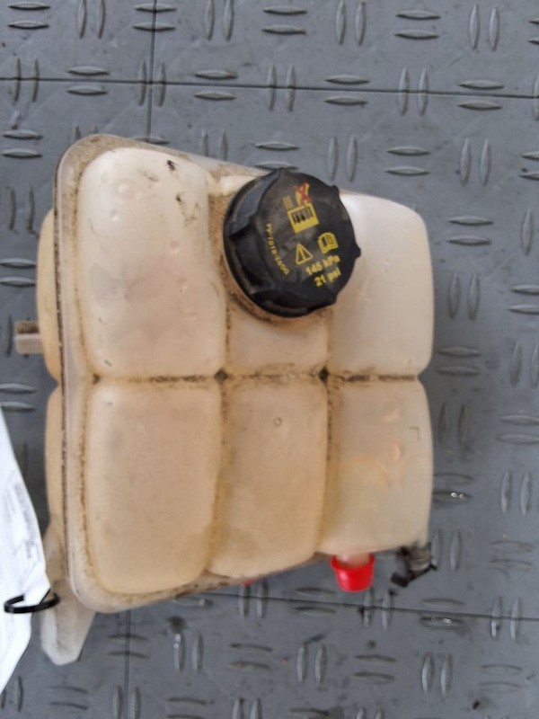 Coolant Reservoir Electric EV Fits 12-18 FOCUS 3476122