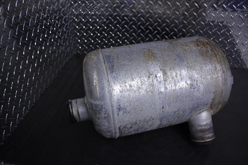 2009 YAMAHA VX 110 WAVERUNNER EXHAUST MUFFLER RESONATOR SILENCER WATER BOX * 09