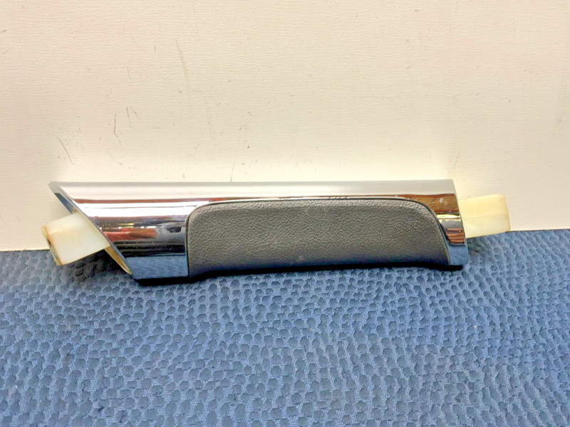 Saturn Sky Right Passenger Side Interior Door Grab Pull Handle Chrome OEM 69K Mi