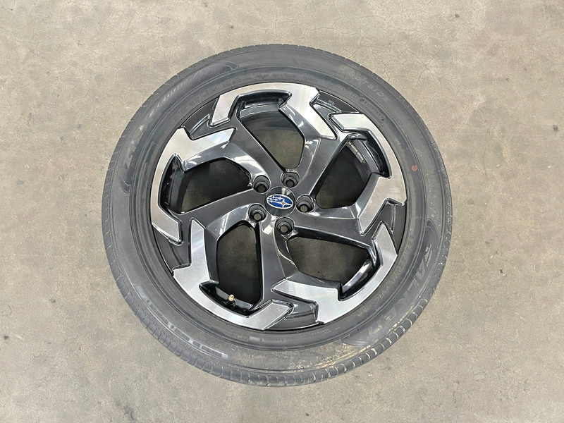 ⭐2018-2023 SUBARU CROSSTREK LIMITED WHEEL RIM TIRE 225/55/18 18X7 OEM LOT2688