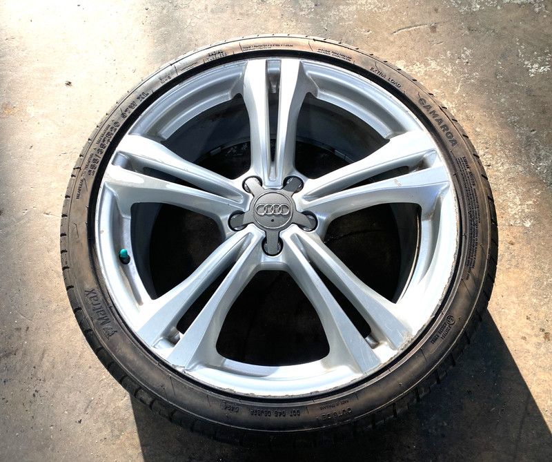16 17 18 Audi A6 C7 WHEEL TIRE 10-SPOKE 20'' INCH ALLOY 9JX20 #4 OEM #A0.38