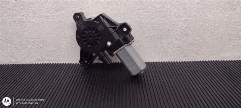 19-22 Dodge Ram1500 Pickup Rear Left Driver Power Window Motor OEM 68321315AA