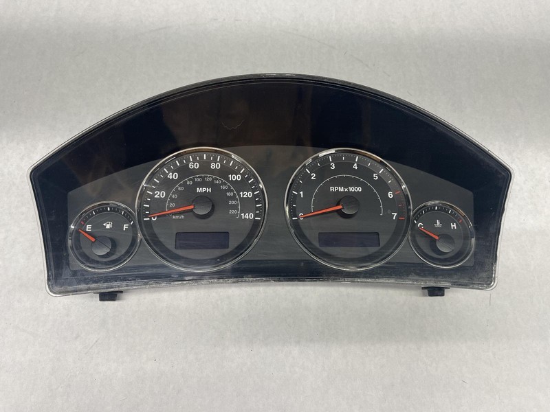 06 JEEP COMMANDER Speedometer 4.7L 243k miles OEM1 Year Wnty!