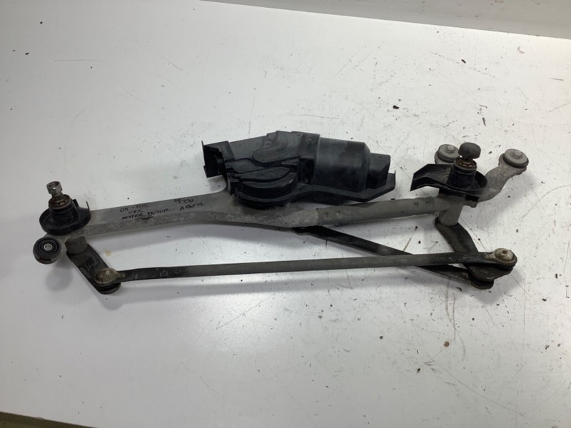 011-015 Honda CR-Z Front Windshield Wiper Linkage & Motor Assembly OEM