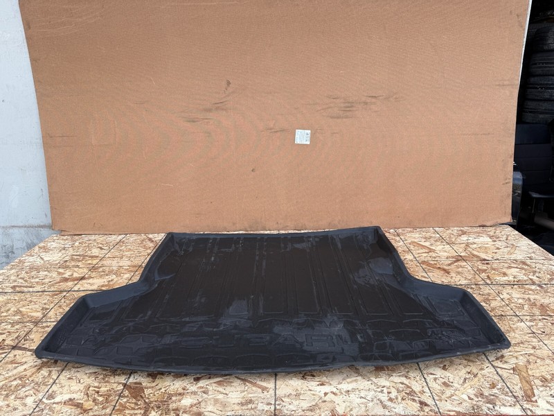 SUBARU WRX 2022-2025 OEM RUBBER TRUNK MAT CARPET ASSEMBLY