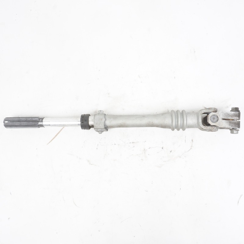 2012 - 2015 Mercedes W204 C250 1.8L Power Steering Gear Shaft 2044620078