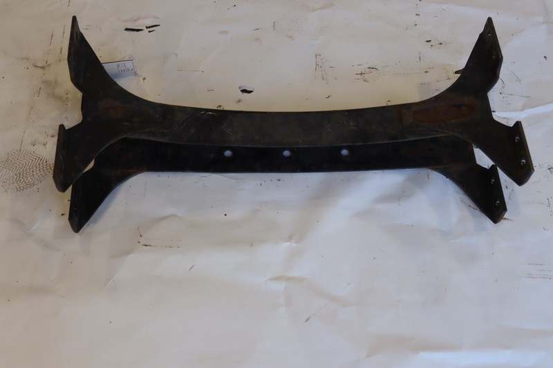 2018-2023 FREIGHTLINER CASCADIA 126 CROSSMEMBER FRAME INTERMEDIATE OEM