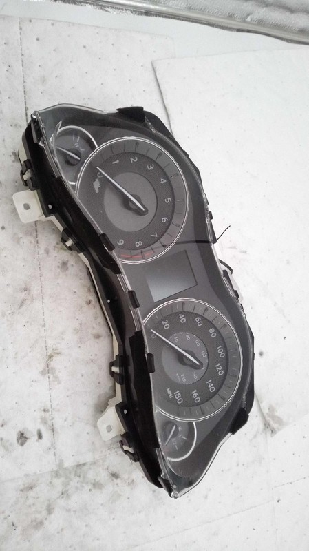 2011 INFINITI M37 Speedometer Gauge OEM Purple 144K Miles NJ25-22768-572151