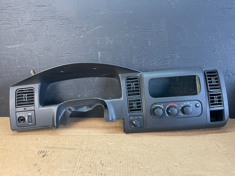 2002-2005 Dodge Ram Speedometer Radio Climate Control Air Vent Bezel AC5237 DG