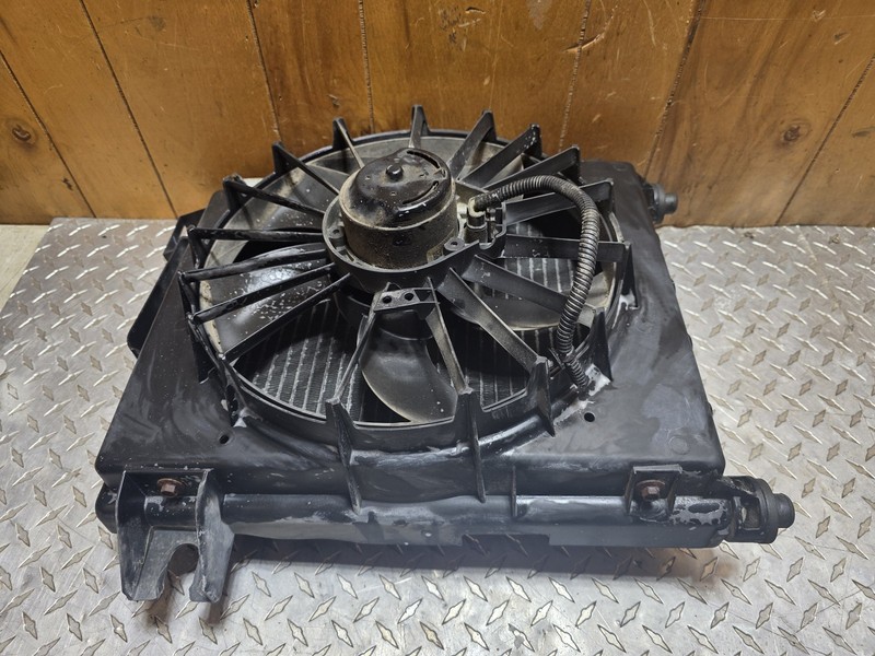 2004-2006 Dodge Ram Cooling Fan With Radiator Oem Tested