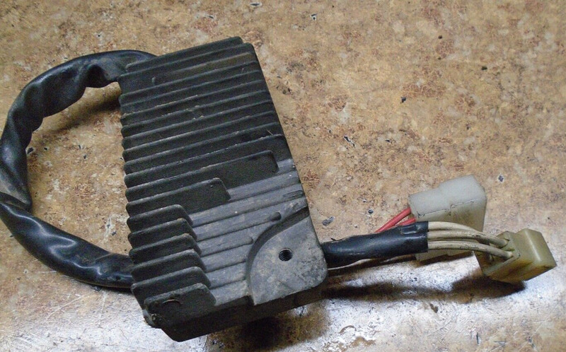 1987 Yamaha Venture XVZ1300 XVZ 1300 Electrical Voltage Regulator Rectifier 87
