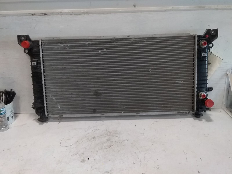 2016-2020 GMC Yukon Radiator w/o Tow Package Opt MYC