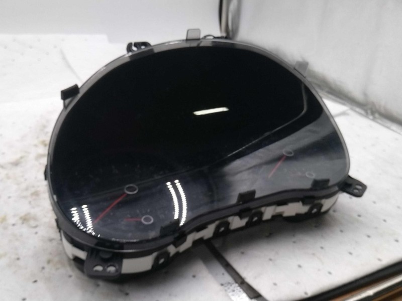 2019 KIA RIO Speedometer Gauge OEM Silver 215K Miles NJ25-26447-672473