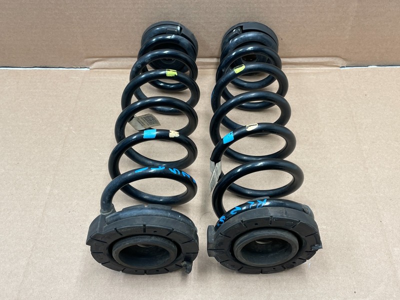 21 22 23 24 Kia K5 Rear Left & Right Shock Coil Spring Set Pair FWD 1652 OEM