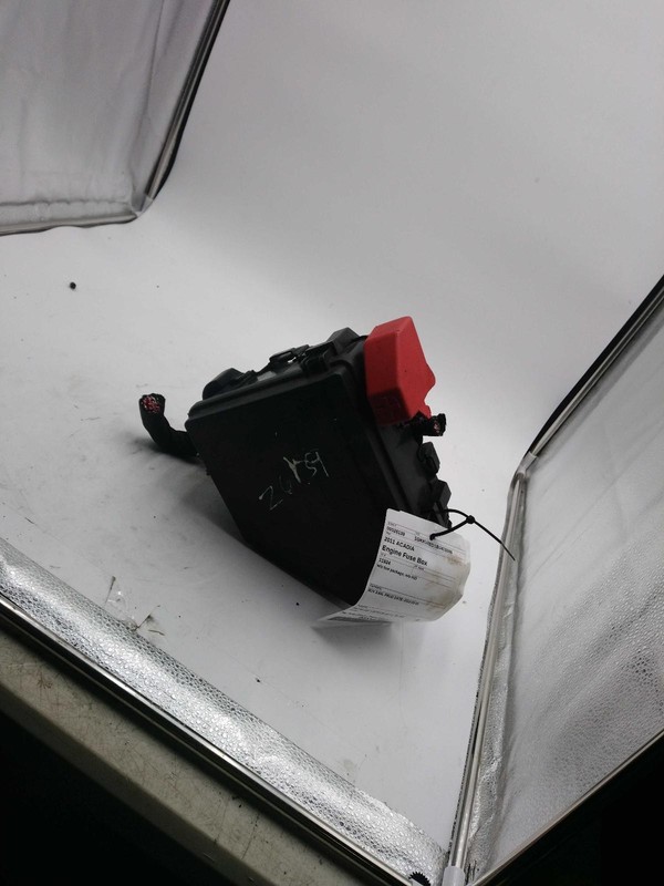 2011 GMC Acadia Fuse Box OEM Black 3.6L 135K Miles Warranty NJ25-26139-666019