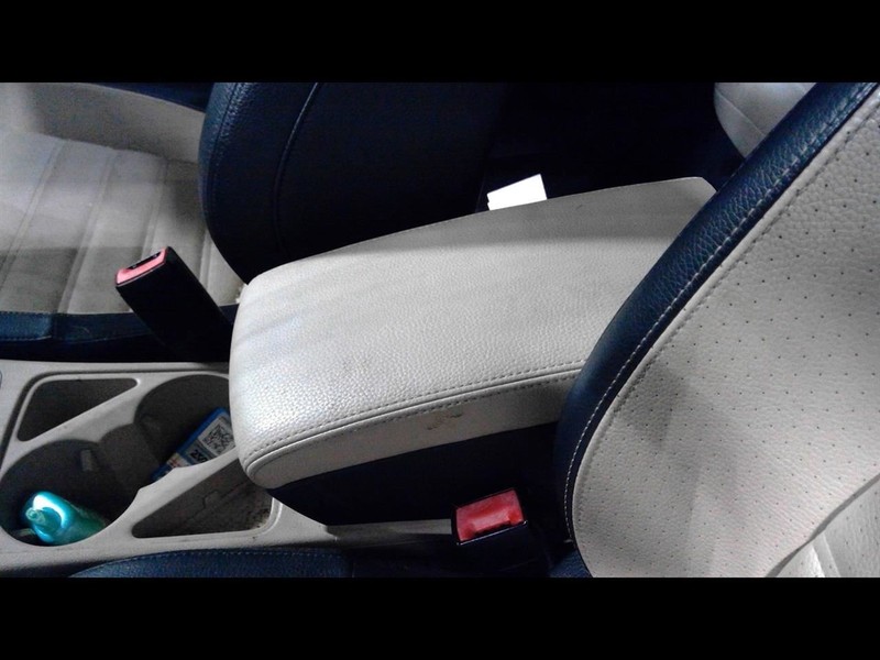 Armrest Lid Fits 11-17 CC 1618093