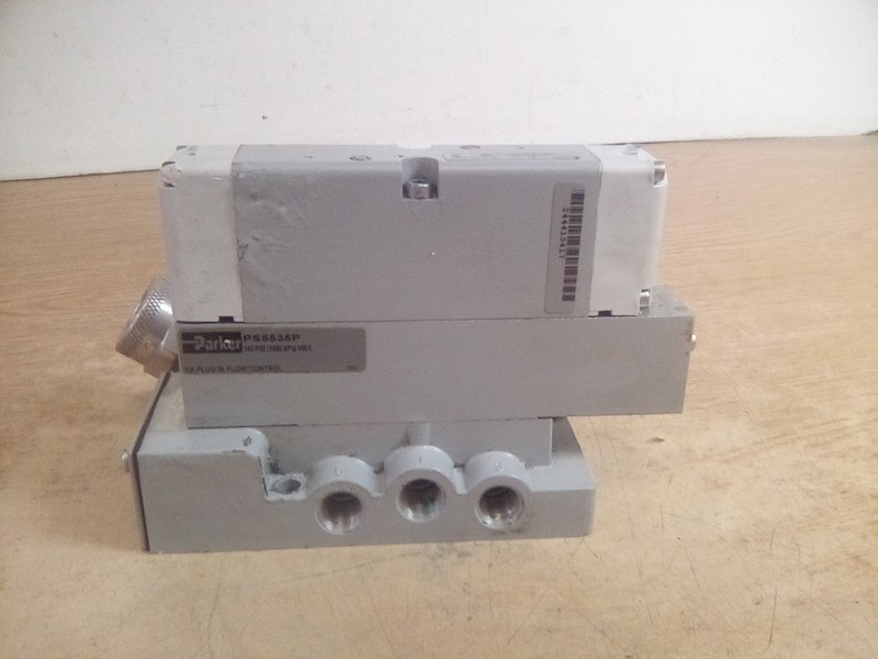 Parker HAEVXBG0G9A Solenoid Valve W/PS5535P Flow Control & Manifold Block