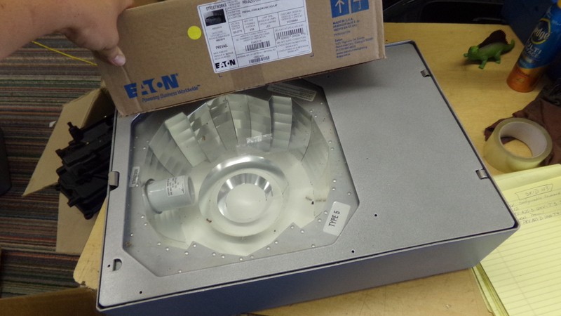 Eaton Lumark, PRV-A25-D-UNV-T4-SA-AP, LED *Free Shipping*