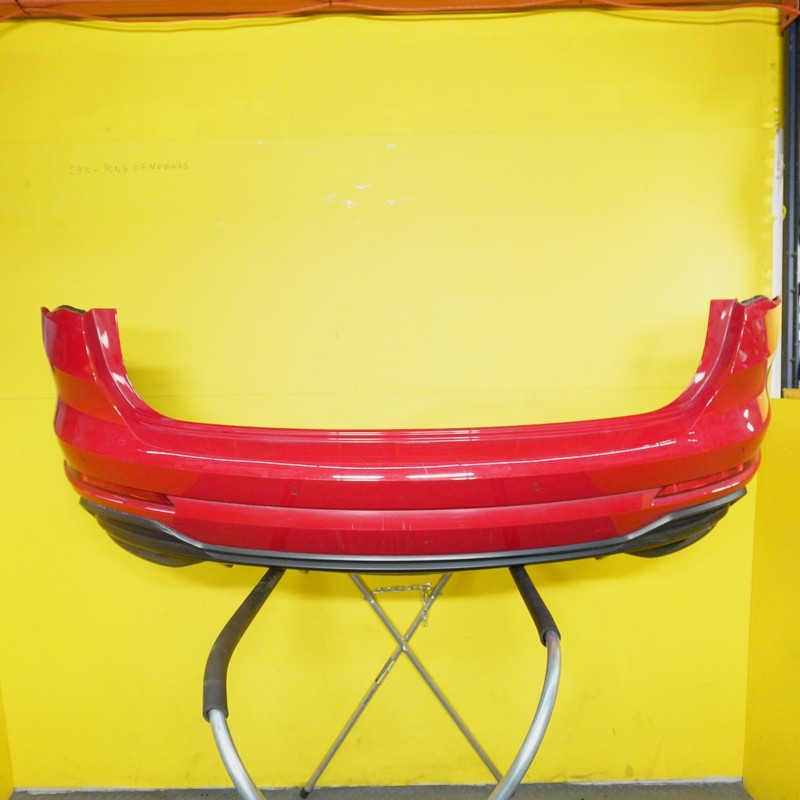 2019-2024 AUDI Q3 S-LINE S-line Rear Bumper Assembly W/ Park Sensor Oem RED_F3B