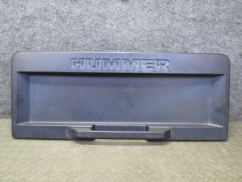 2006-2009 HUMMER H2 REAR TRUNK LID LIFTGATE LICENSE PLATE PANEL W/ HANDLE