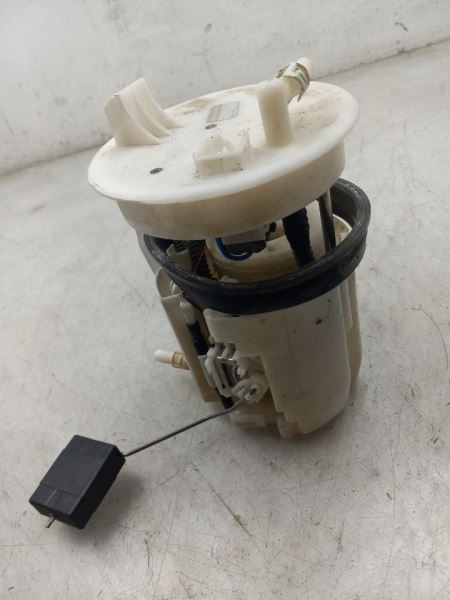 13-16 SCION FR-S 2.0L FWD AT GAS FUEL PUMP