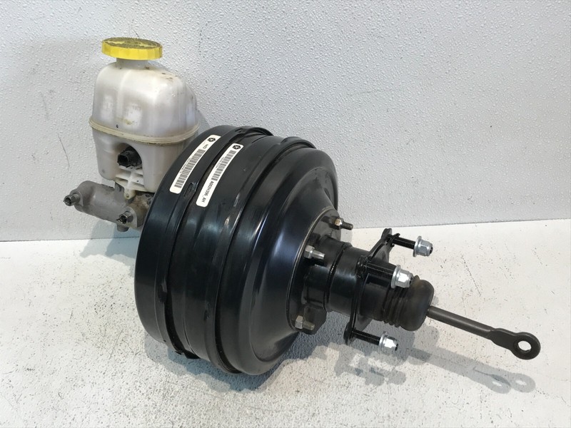 13-19 DODGE RAM 1500 POWER BRAKE VACUUM BOOSTER & MASTER CYLINDER OEM