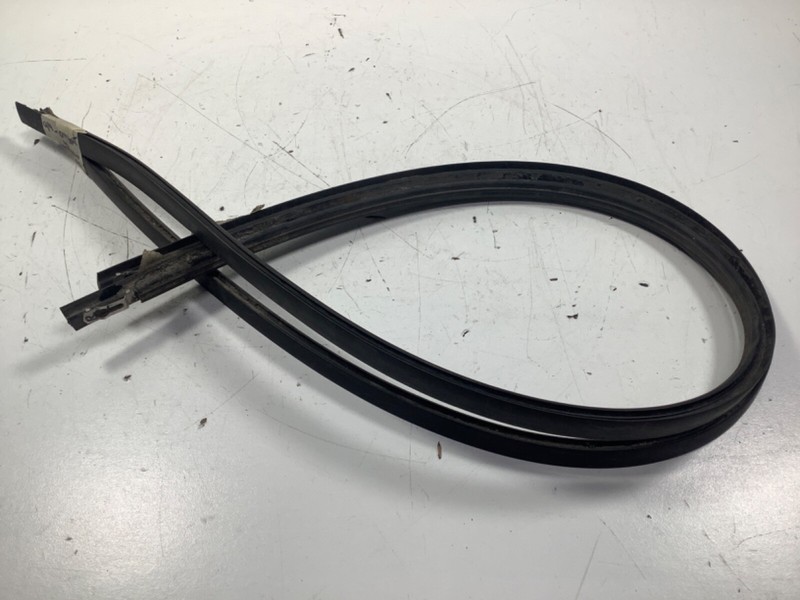 94-01 Acura Integra 4DR L+R Roof Molding SET OEM