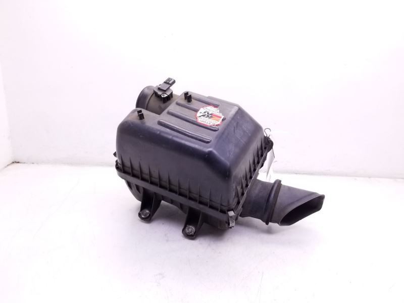 05-07 TOYOTA SEQUOIA V8 AIR CLEANER BOX